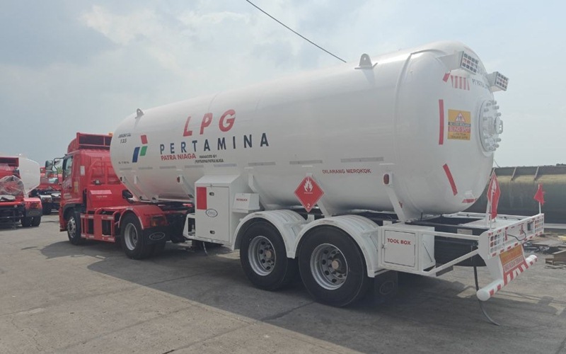 Harga dan Spesifikasi Truk Tangki Trailer Angkutan LPG Kapasitas 15 Ton